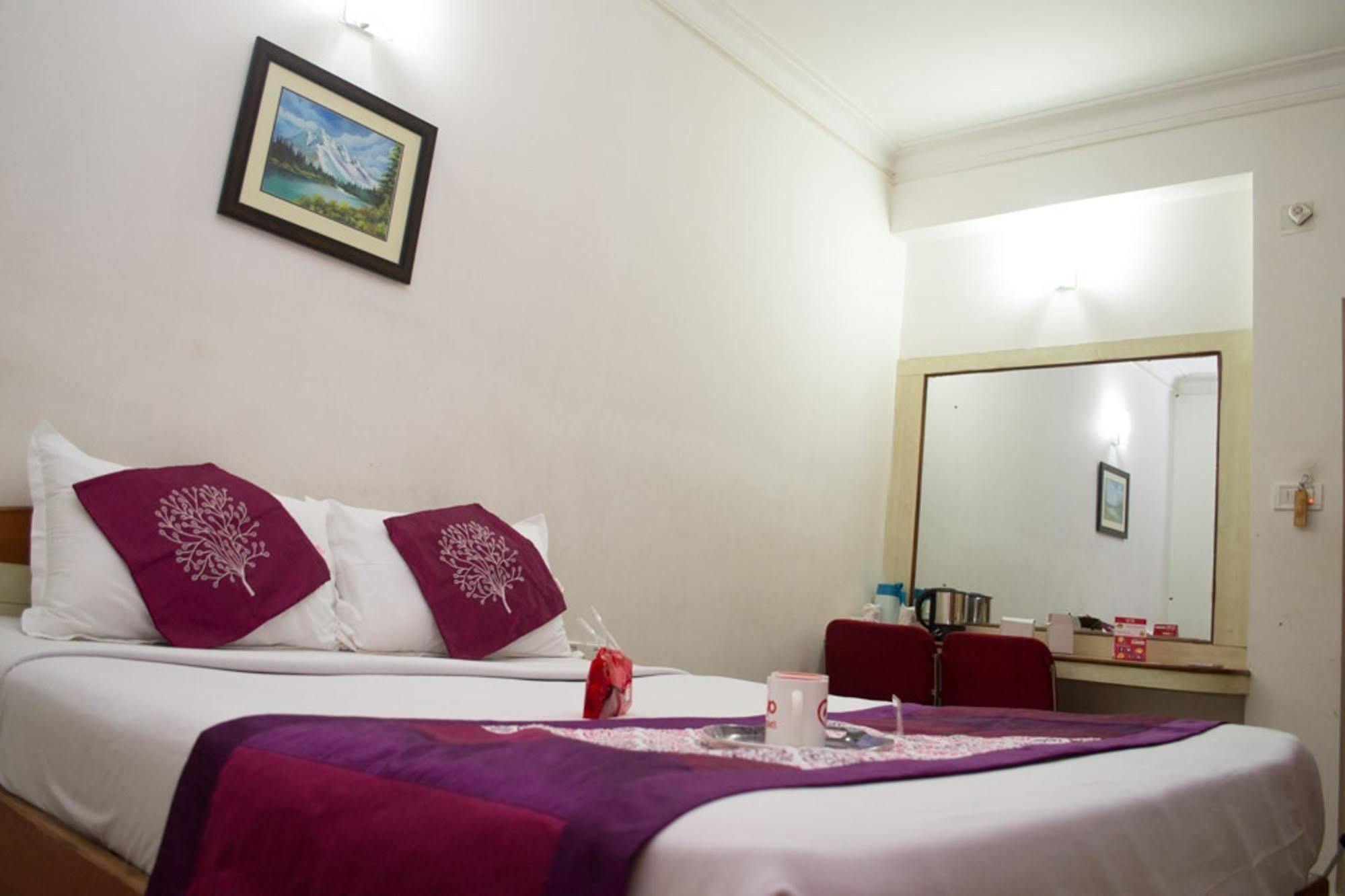 Oyo 1359 Hotel Best Inn Бхубанешвар Екстериор снимка